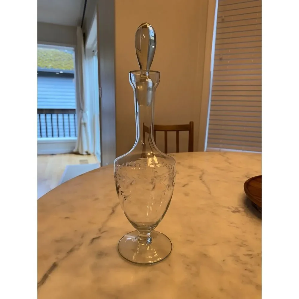 Vintage Etched Glass Decanter Laurel Leaf Berry Pattern Wine Spirit Carafe 16